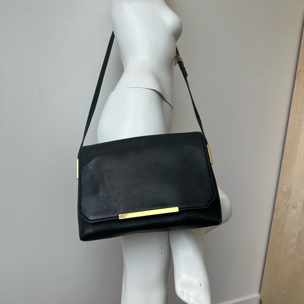 JCREW Claremont Black Leather Crossbody bag, gold hardware, magnetic closure